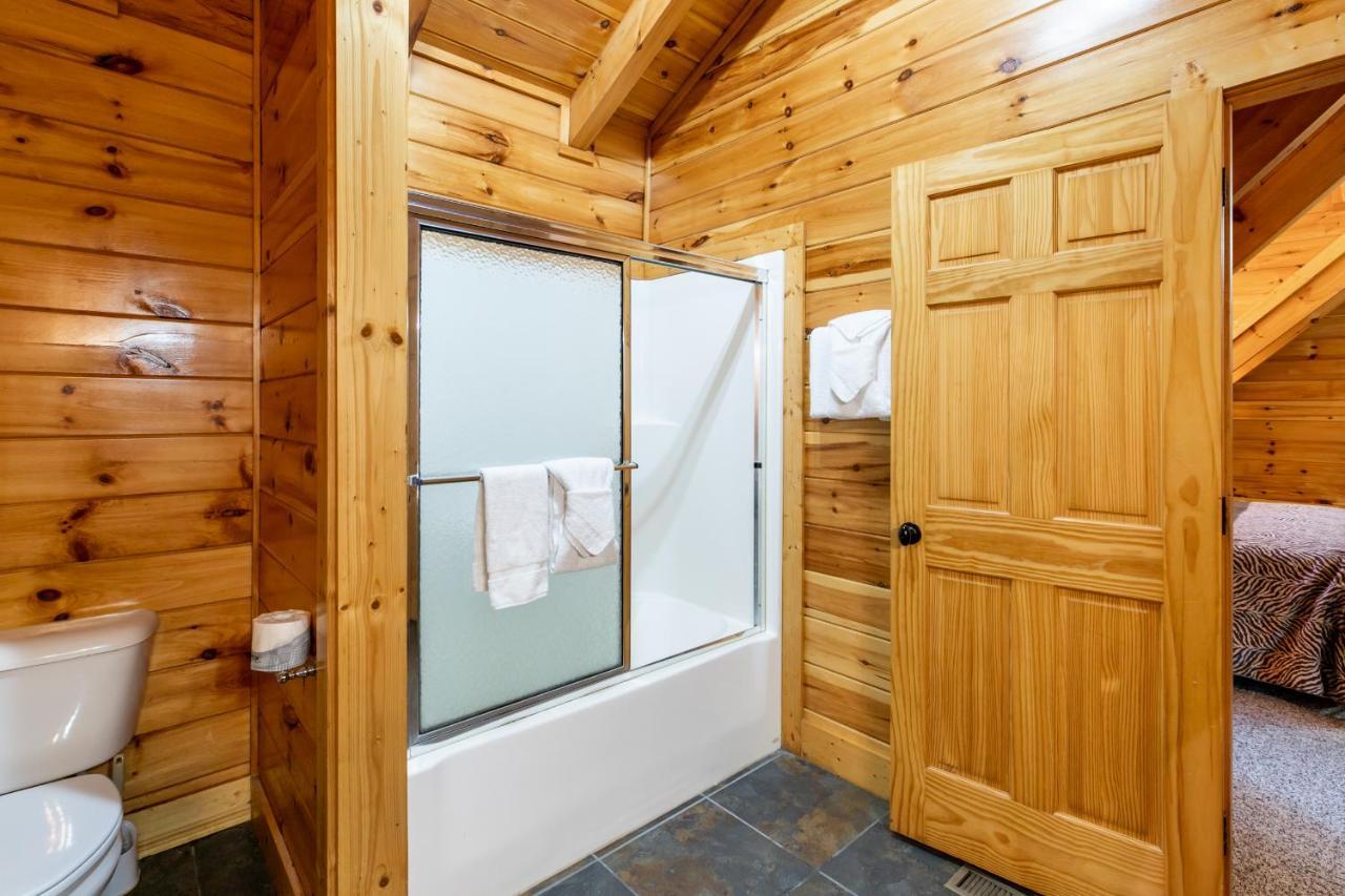 Smokystays 6 Bedroom Cabin Pigeon Forge Buitenkant foto