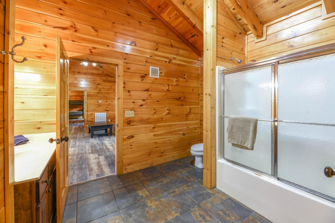 Smokystays 6 Bedroom Cabin Pigeon Forge Buitenkant foto